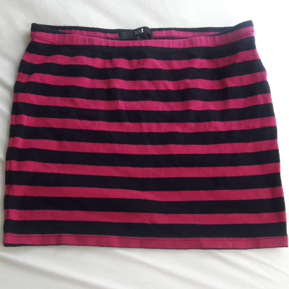 Forever 21 Stripe mini
